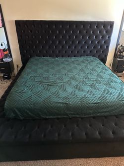 Black King Size Upholstered Platform Bed