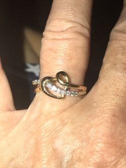 10k diamond heart ring sizable 7