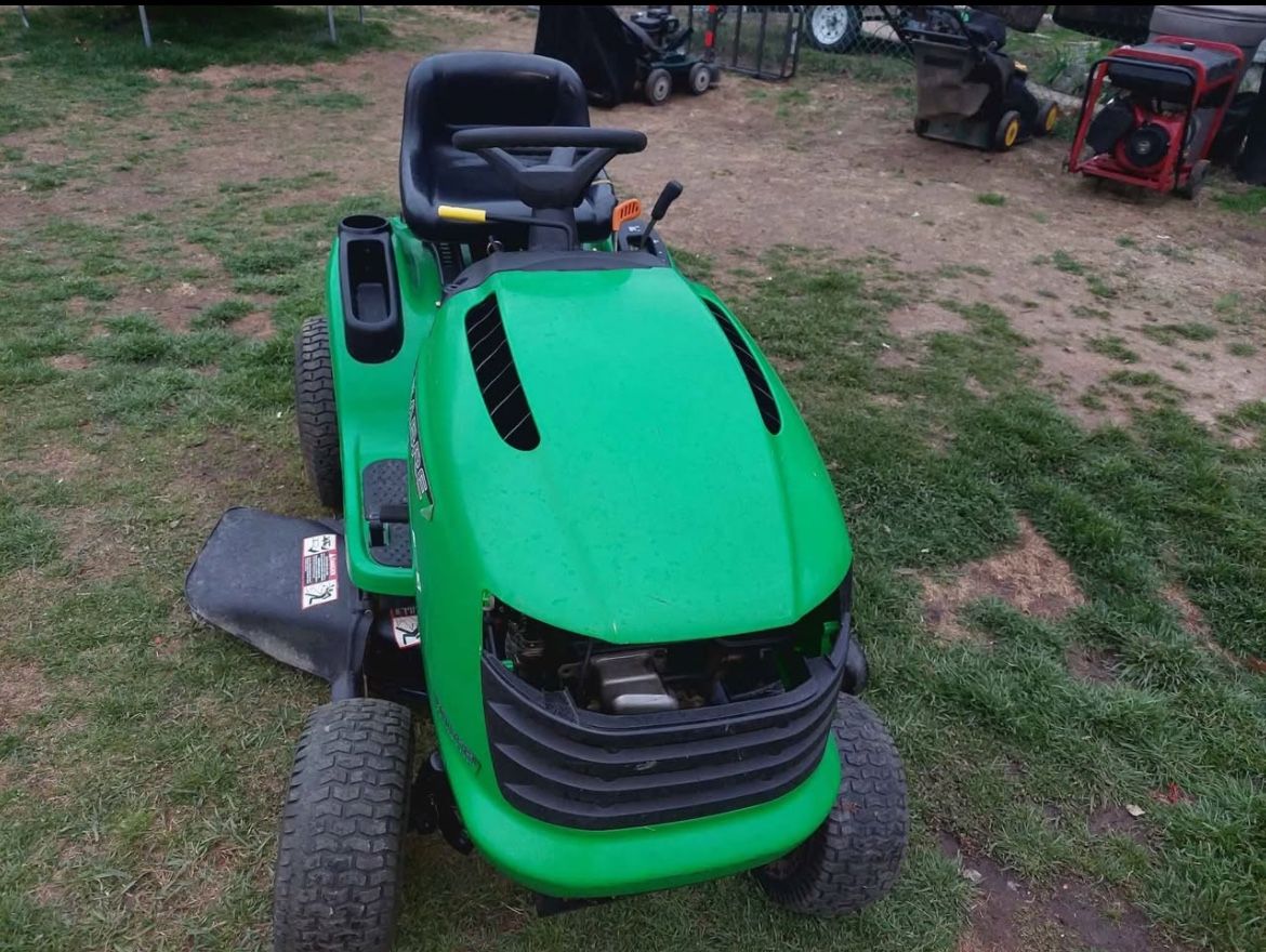 John Deere Tractor