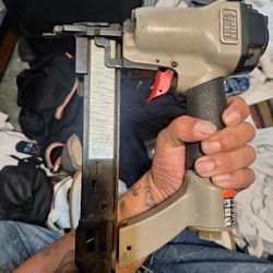 Air compressor staple gun porter cable