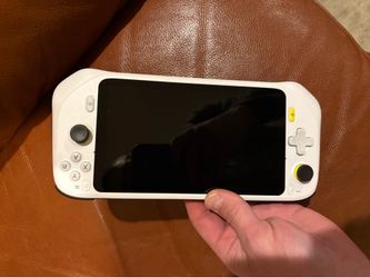 Logitech G Cloud Gaming Handheld