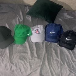 5 Men’s Hats 30 Bucks For All