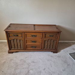 Vintage Console Stereo