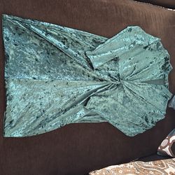 Green crushed velvet dress