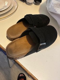 Slides size 7 1/2