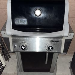 Black and Silver Weber Spirit Two Burners BBQ Grill Propane