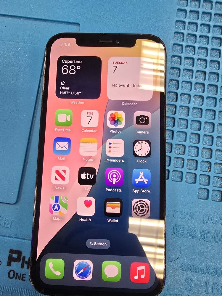 iPhone 12 Pro 256gb Unlocked - No Faceid