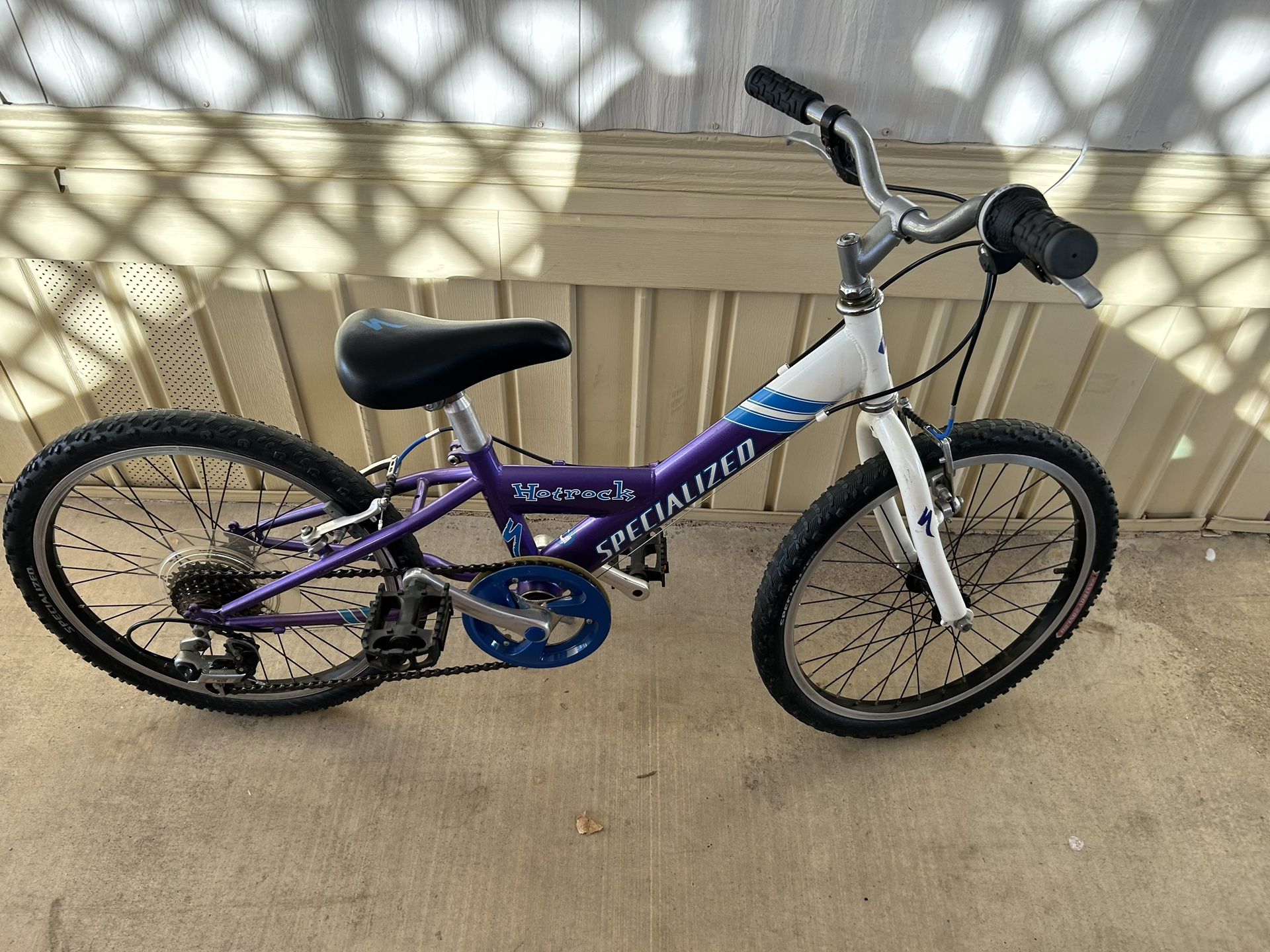 Specialized Hotrock 20 / 7 Speed Kids Bike