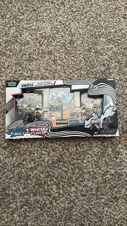Pokémon Unova Heavy Hitters Premium Collection Box