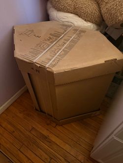 Hampton Bay Kitchen Cabinet
