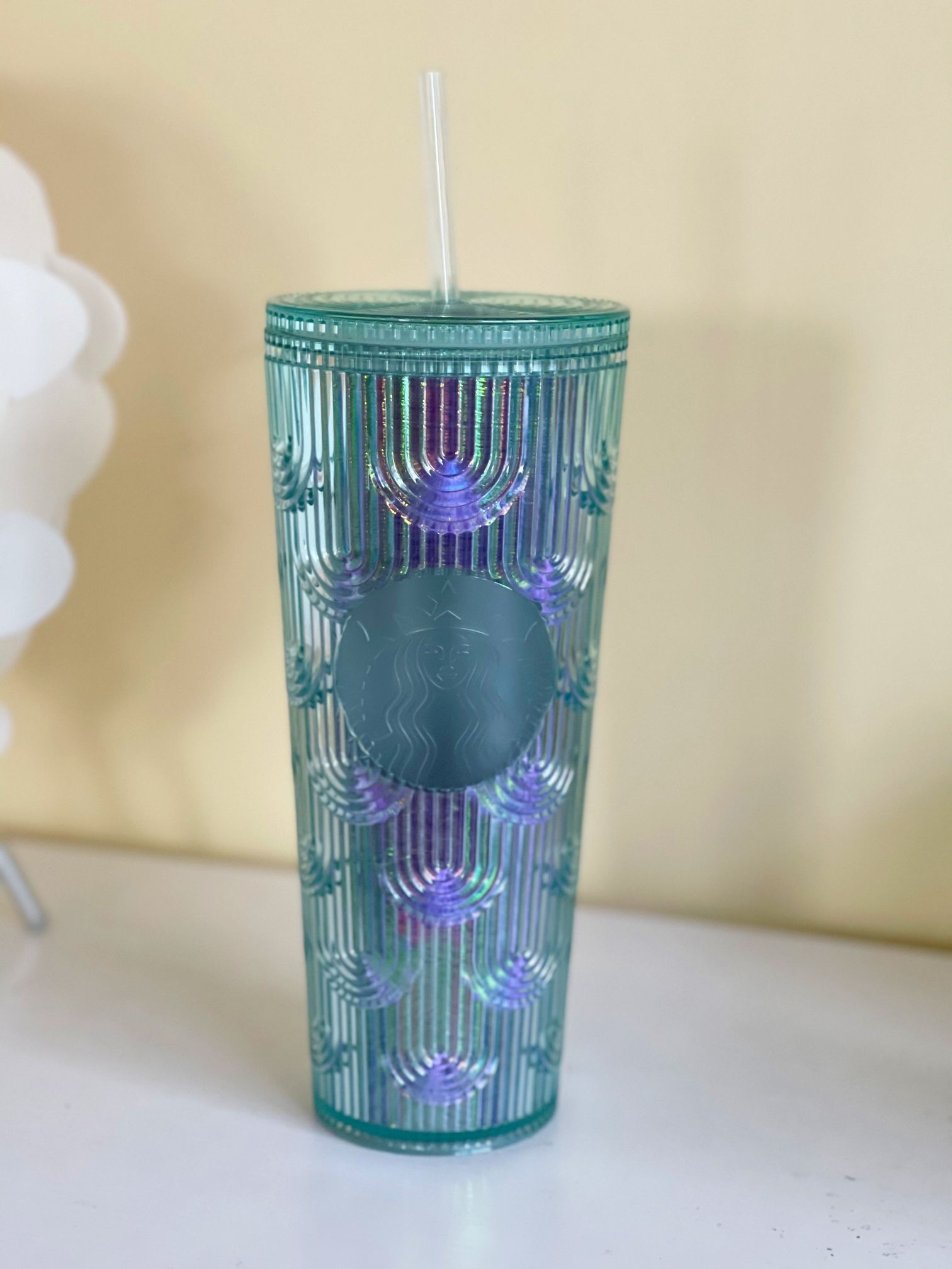 Starbucks Venti spring 2022 irridesence scales tumbler