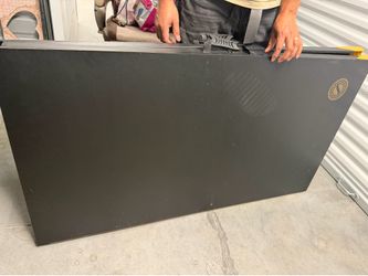 Franklin ping pong table slightly used