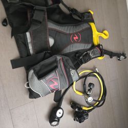 SCUBA gear