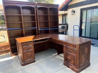 Bookshelves and desk