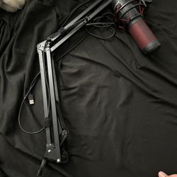 Hyper X Quadcast mic 🎙️ & Boom Arm