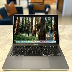 MacBook Pro 13” (M1, 2020) – 16GB RAM / 256GB SSD – Excellent Condition! 