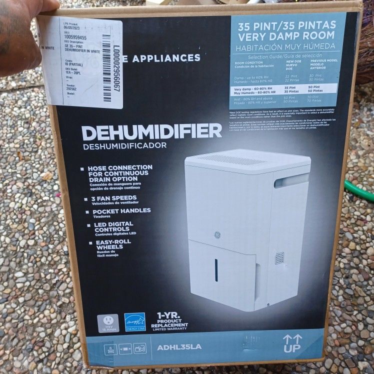 Dehumidifier 