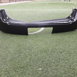 rear bumper Nissan pathfinder 2005 or 2007 original paint good condition