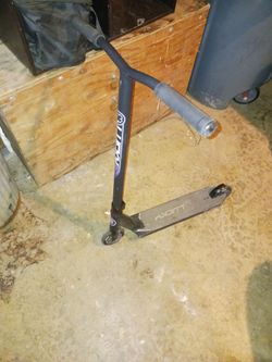 Lucky crew Pro scooter