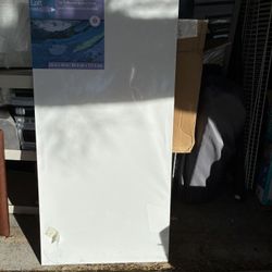 Art Canvas White If It’s Up It For Sale ! !