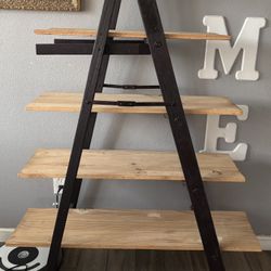 Ladder Shelf 
