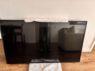 LG Flat Screen TV 65 Inch