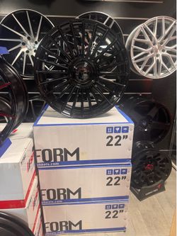 22” WHEELS FLOATING CAPS…$1,450