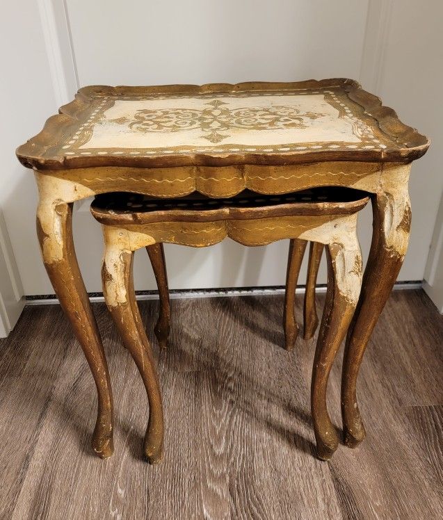 Antique Italian Florentine Nesting Tables 2pc