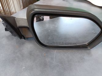 Passenger side mirror Ford explorer
