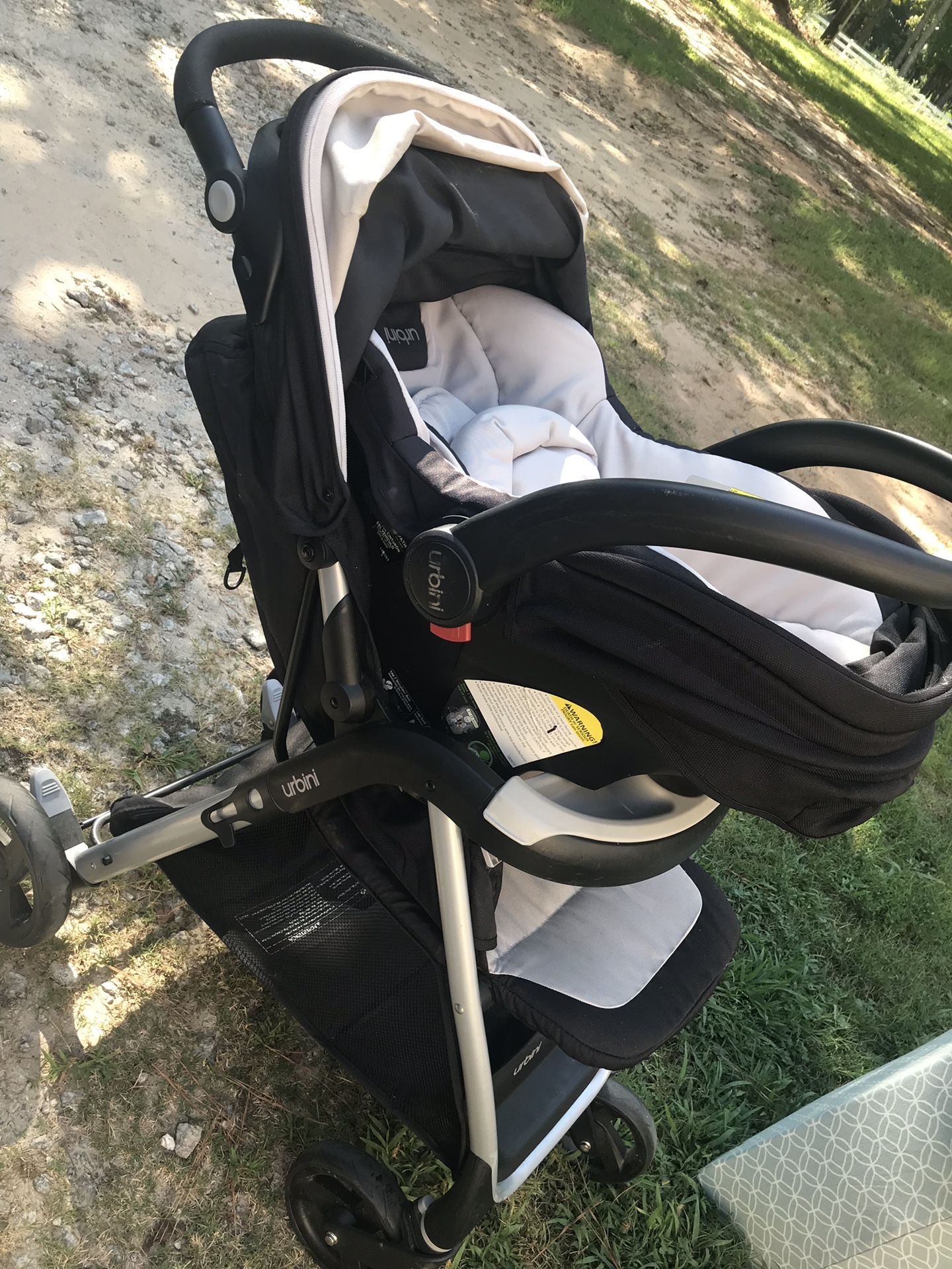 Urbini Travel System