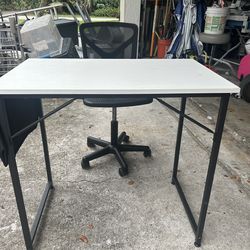 White And Black Desk With Adjustable Chair