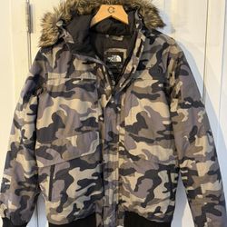 North Face Boy’s XL Goose Down Camo Jacket