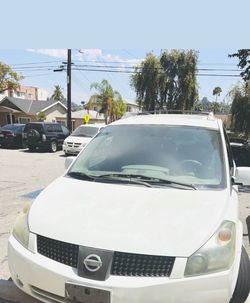 Nissan Quest SE Van (W/ 3rd row) (One owner, Great for family, camping)