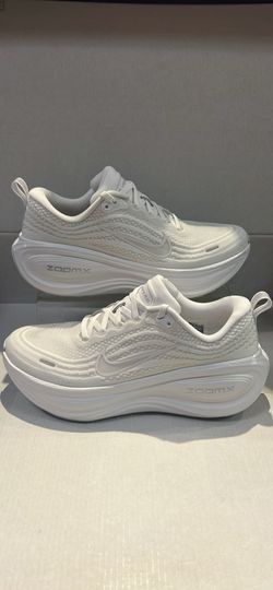 NIKE VOMERO PLUS ZOOMX “TRIPLE WHITE”