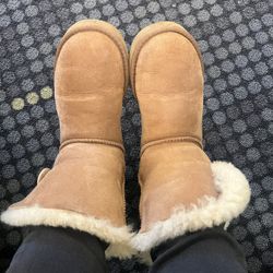 UGGs Boots 