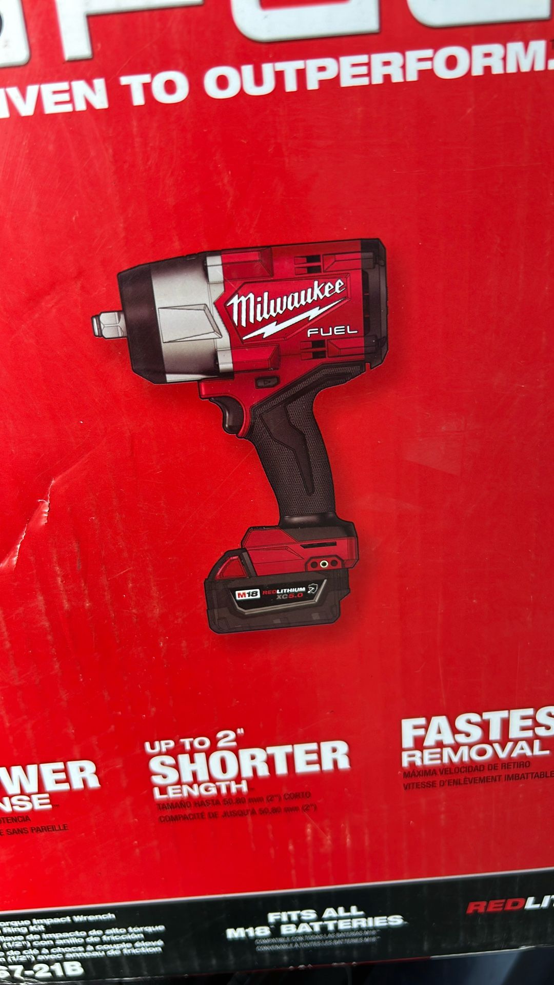 Milwaukee M18 FUEL 1/2” High Torque Impact Wrench Kit