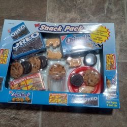 Toy Snack Pack NEW