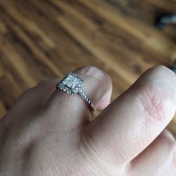 Kay Jewelers - Size 10 Engagement Ring