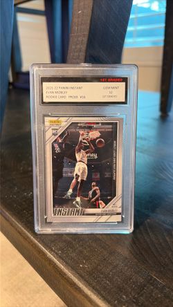 2021-22 Panini Instant Evan Mobley Rookie Base #16 /269 Cavs 1st Graded