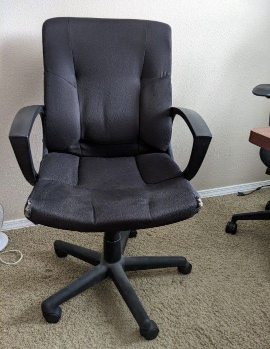 Height Adjustable Swivel Office chair