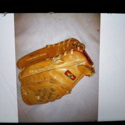 Eastern EX1300 RHT Baseball Glove 13"