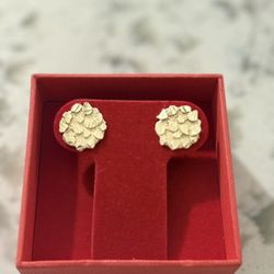 10K L Gold nugget earrings 