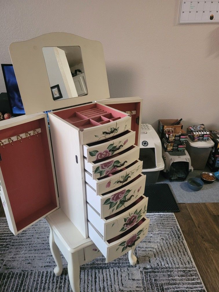 Armoire