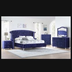 KING BEDROOM SET $2500 Bed Dresser Mirror Queen $2100