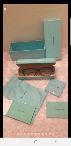 Tiffany and co Eyeglasses with case GC