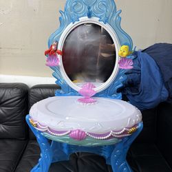 LITTLE MERMAID VANITY
