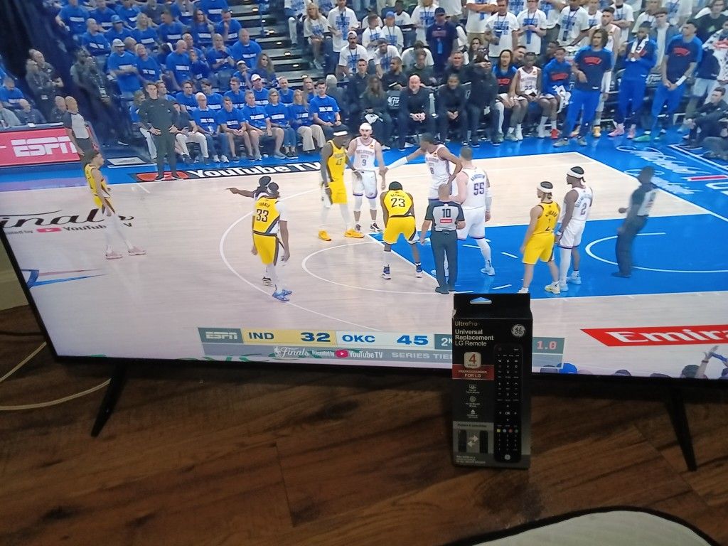 LG QNED 50+" TV