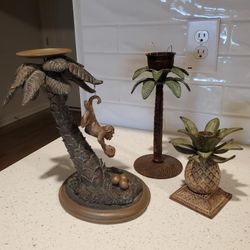 Tropical Themed Candle Holder Set