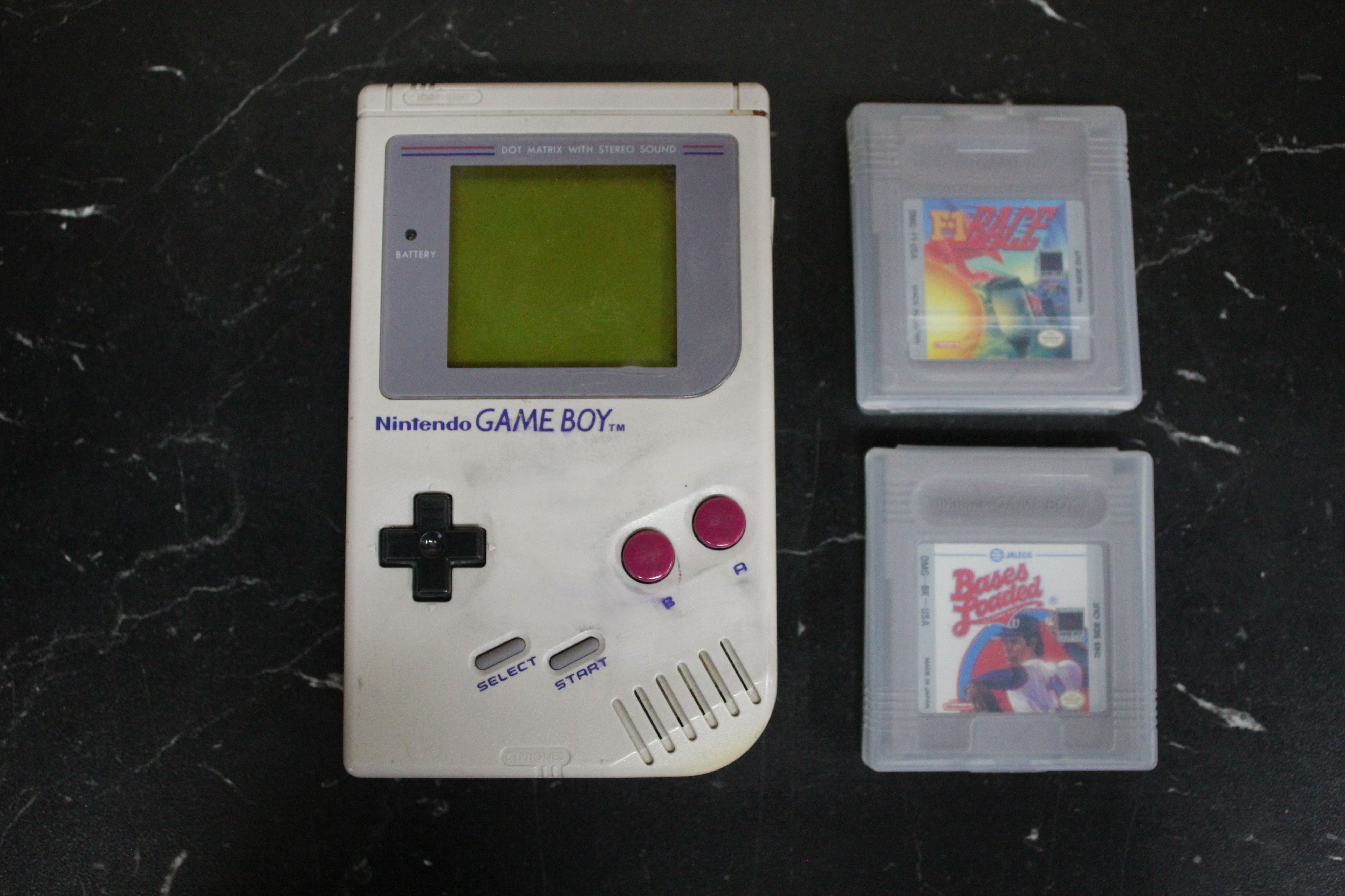Nintendo Game Boy DMG-01 Handheld System