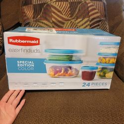 Rubbermaid 24 Pieces Containers+Lids Special Edition Color
